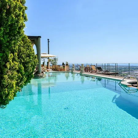 Luxury Whit Amazing Sea Wiew Pool *