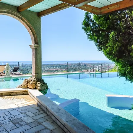 Luxury Whit Amazing Sea Wiew Pool